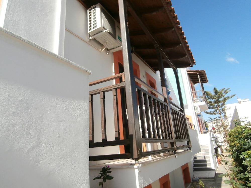 Aparthotel Creta Mar-Gio à Malia Extérieur photo